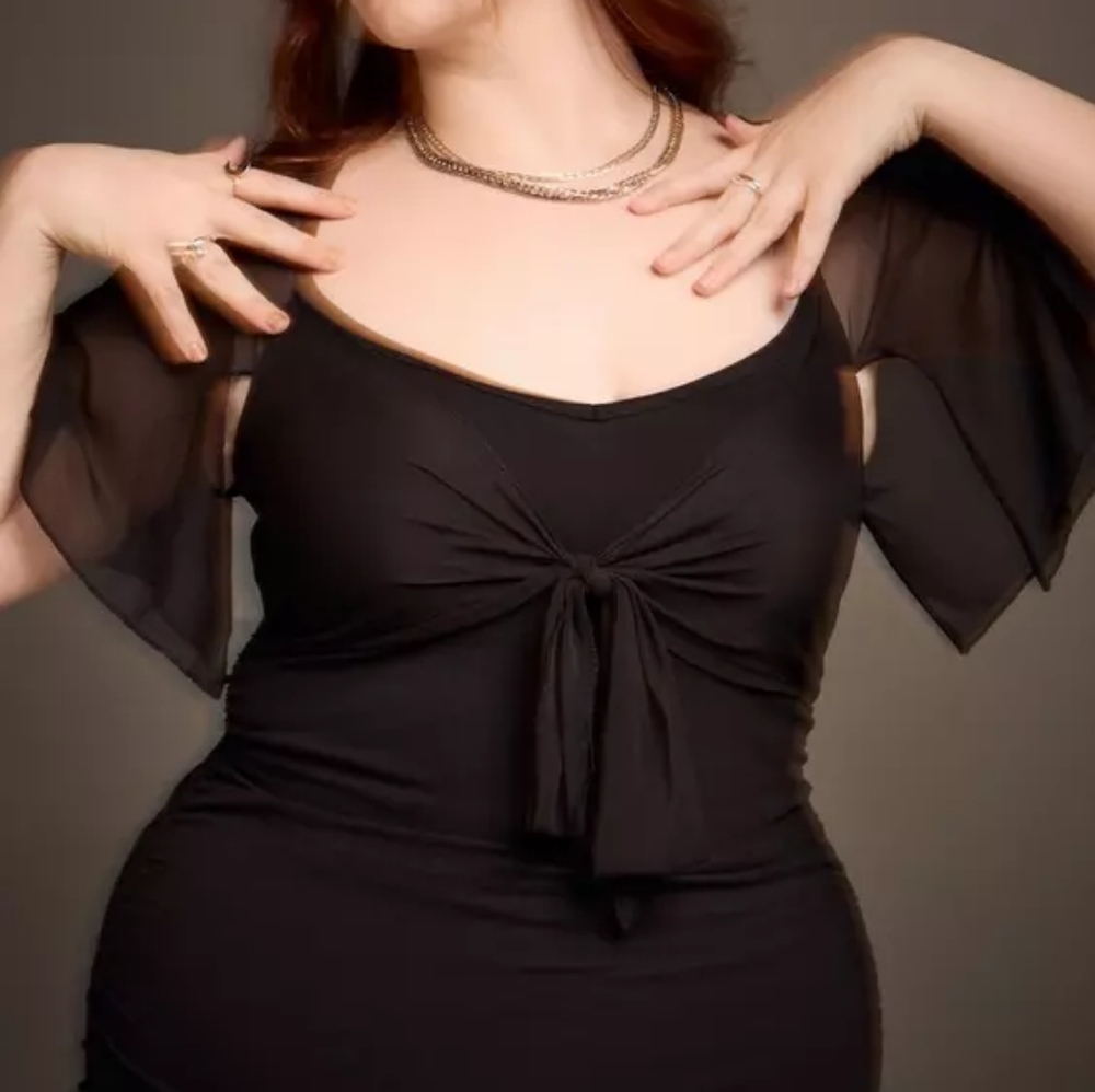 Torrid Deep Black Nightfall Mesh Sweetheart Tie-Front Flutter Sleeve Top Size 1X